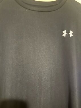Under Armour Black long sleeve Tee with White Logo - Loose Gear - XL